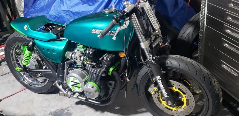 KawasakiKZ650 Cafe Racer Custom Paint and Fuel Tank